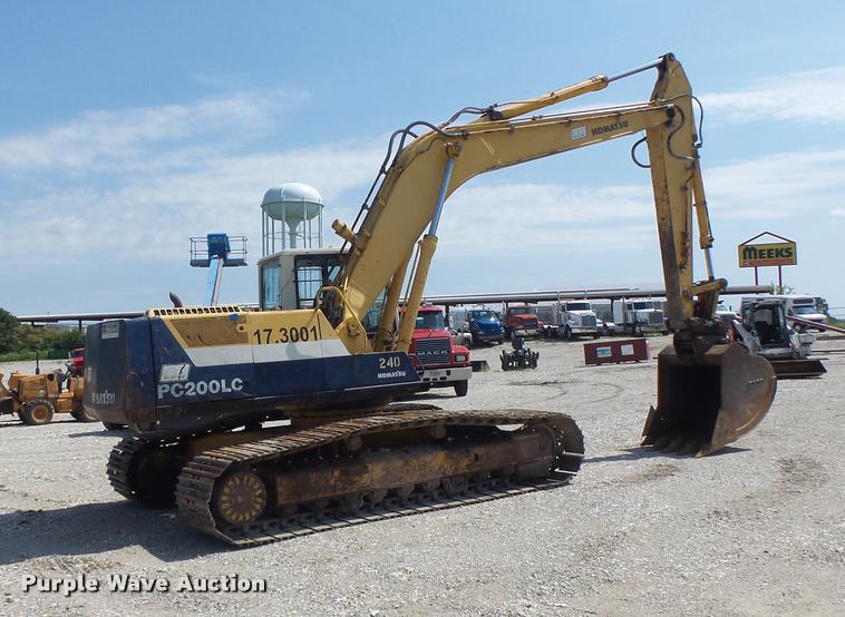 image for item DB5855 1993 Komatsu PC200LC-5 excavator
