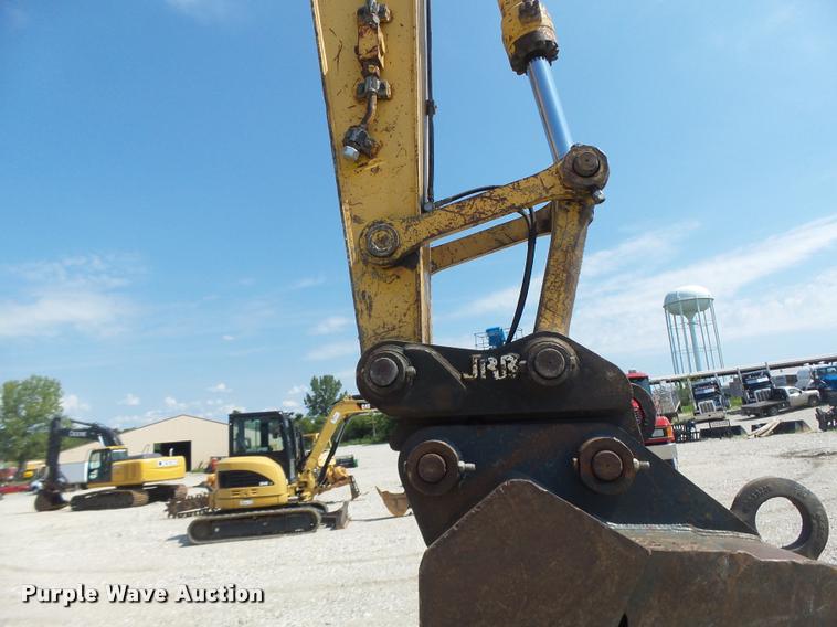 image for item DB5855 1993 Komatsu PC200LC-5 excavator