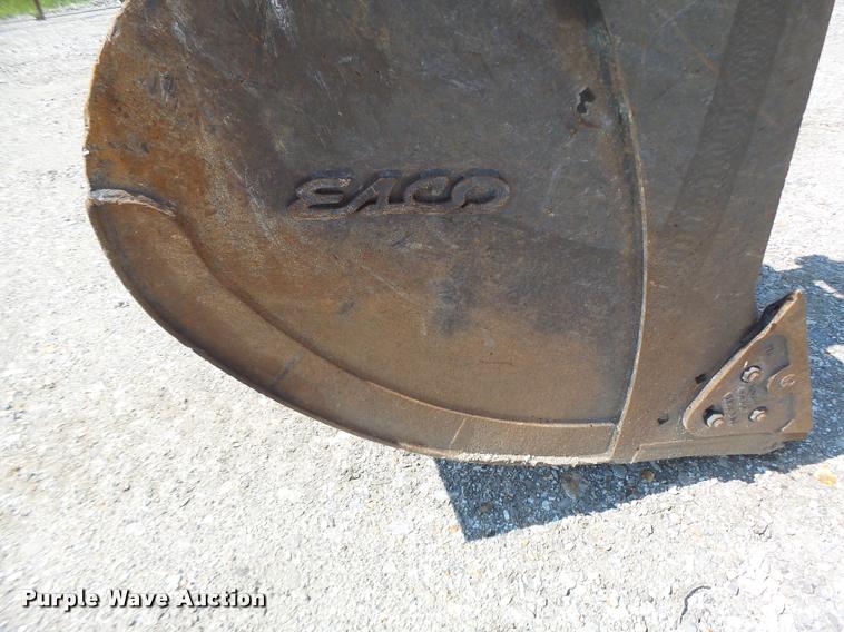 image for item DB5855 1993 Komatsu PC200LC-5 excavator