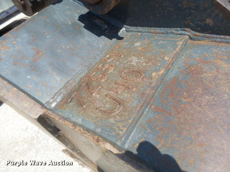 image for item DB5855 1993 Komatsu PC200LC-5 excavator