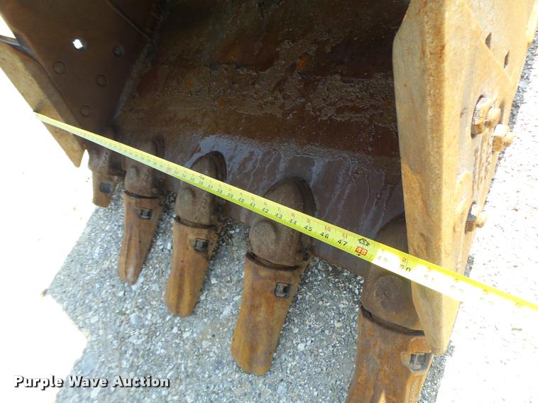 image for item DB5855 1993 Komatsu PC200LC-5 excavator