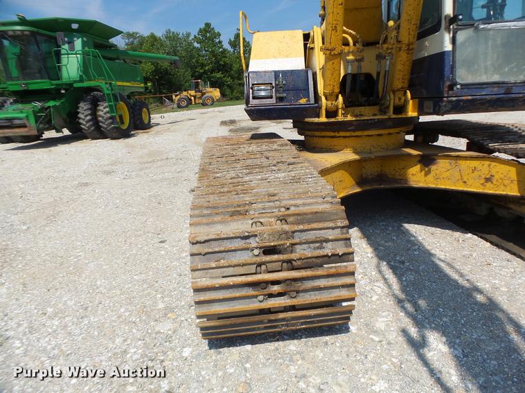 image for item DB5855 1993 Komatsu PC200LC-5 excavator