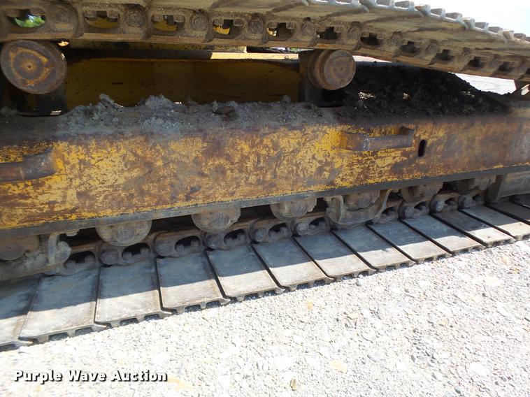 image for item DB5855 1993 Komatsu PC200LC-5 excavator