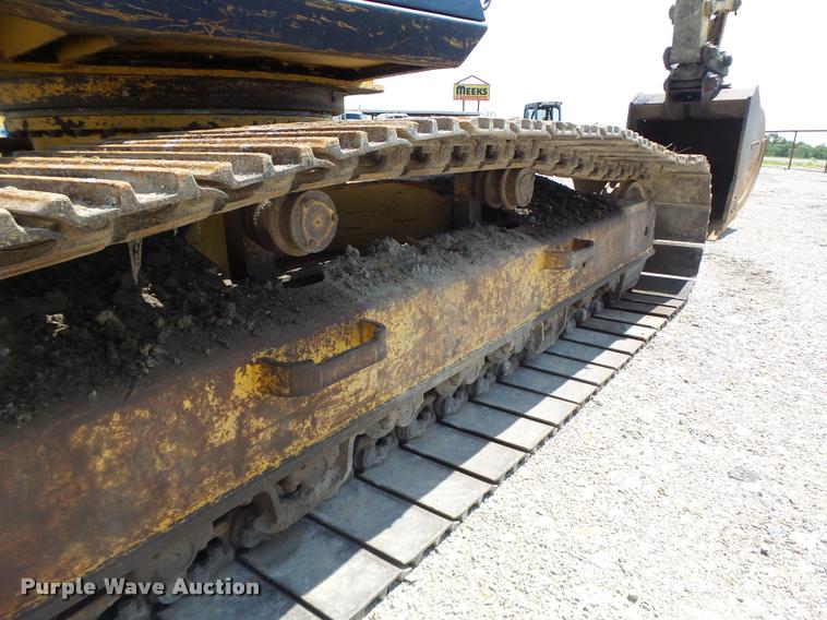 image for item DB5855 1993 Komatsu PC200LC-5 excavator