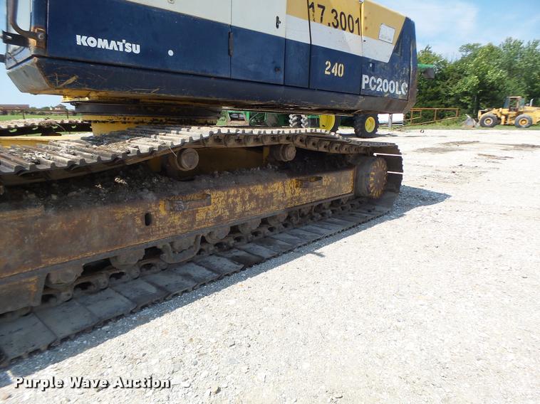 image for item DB5855 1993 Komatsu PC200LC-5 excavator