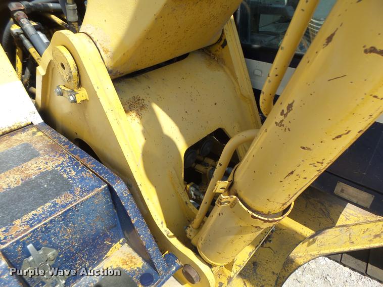image for item DB5855 1993 Komatsu PC200LC-5 excavator