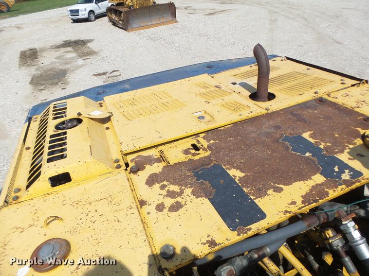 image for item DB5855 1993 Komatsu PC200LC-5 excavator