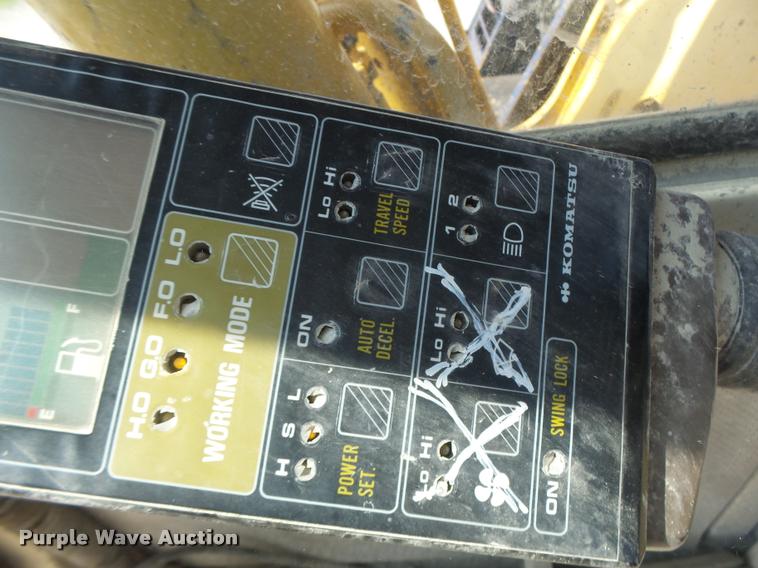 image for item DB5855 1993 Komatsu PC200LC-5 excavator
