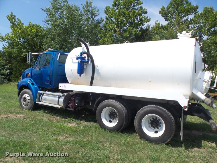 image for item DB5856 2000 Sterling A9500 vacuum truck