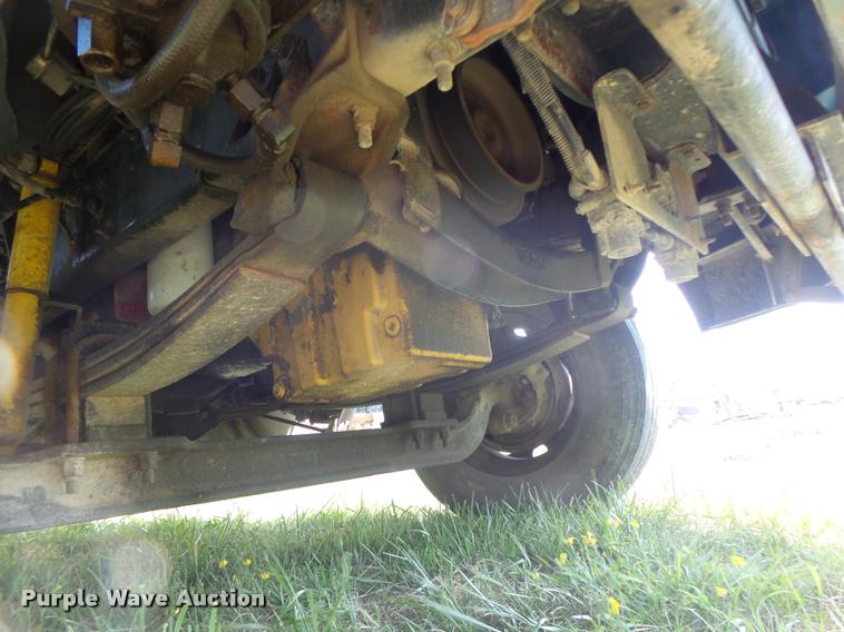 image for item DB5856 2000 Sterling A9500 vacuum truck