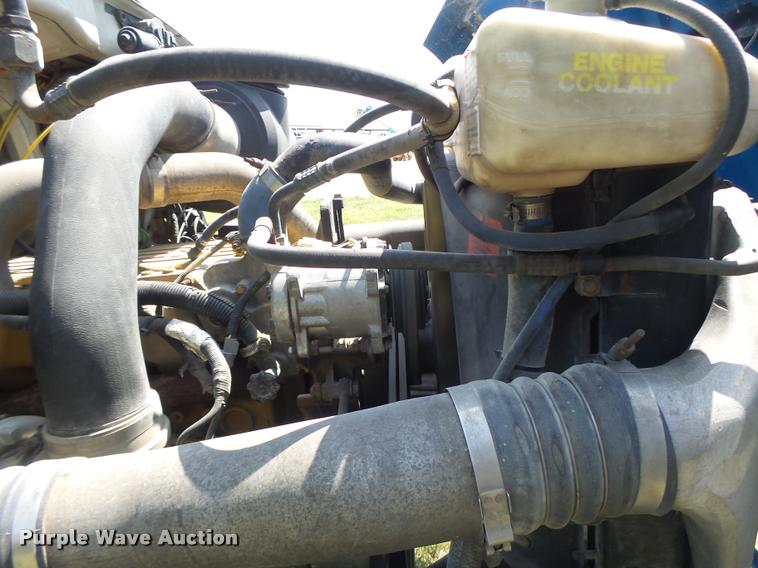 image for item DB5856 2000 Sterling A9500 vacuum truck