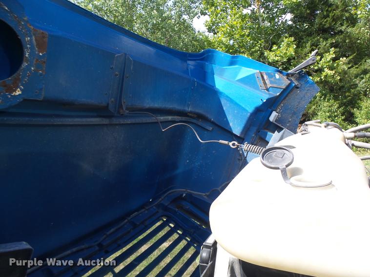 image for item DB5856 2000 Sterling A9500 vacuum truck