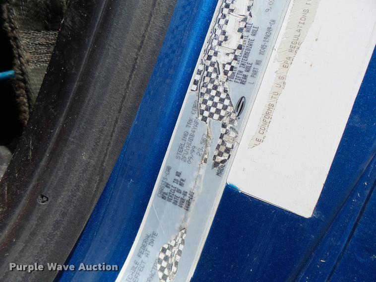 image for item DB5856 2000 Sterling A9500 vacuum truck