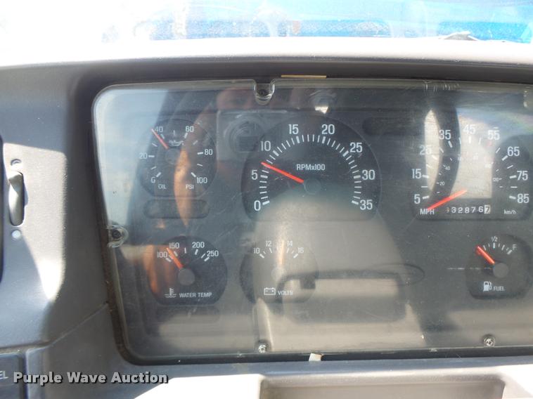 image for item DB5856 2000 Sterling A9500 vacuum truck