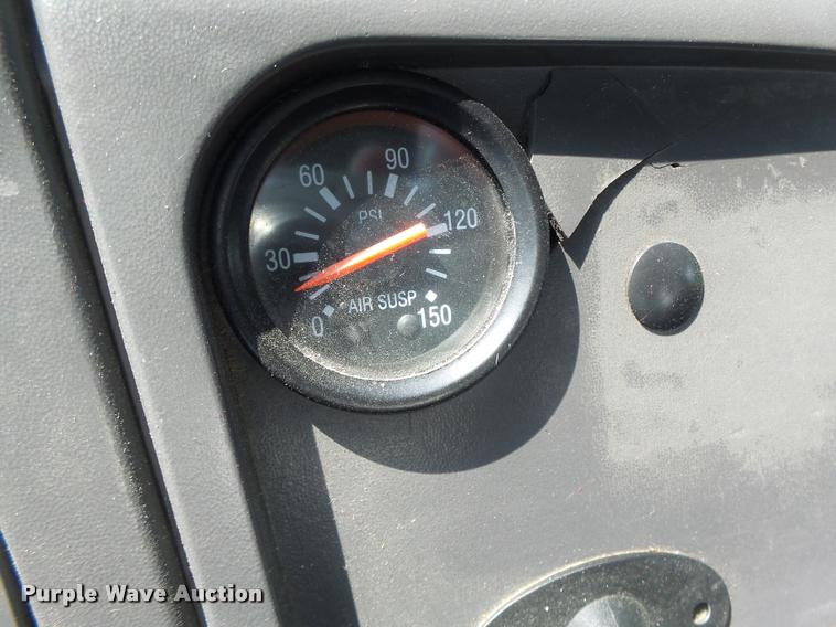 image for item DB5856 2000 Sterling A9500 vacuum truck