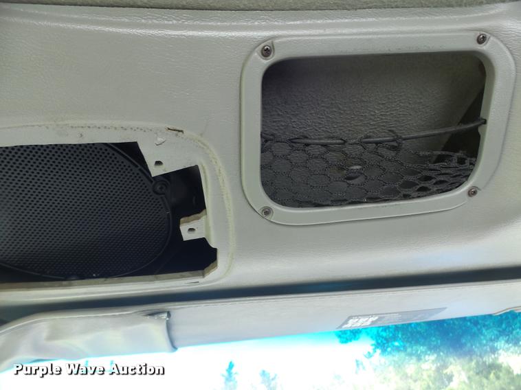 image for item DB5856 2000 Sterling A9500 vacuum truck