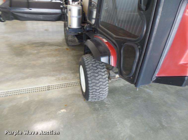 image for item DB5861 Toro Multi Pro 5700D turf sprayer