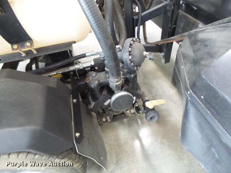 image for item DB5861 Toro Multi Pro 5700D turf sprayer