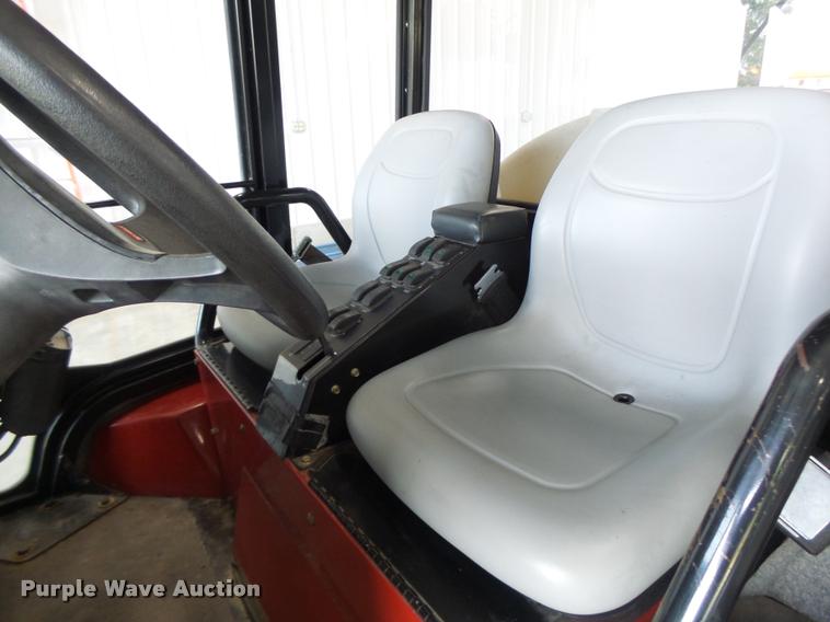 image for item DB5861 Toro Multi Pro 5700D turf sprayer