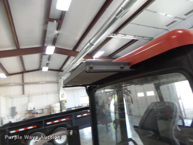 image for item DB5861 Toro Multi Pro 5700D turf sprayer