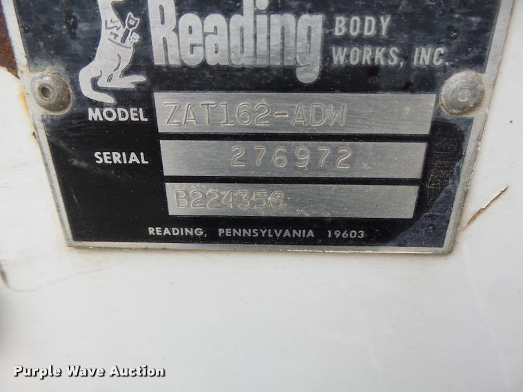 image for item DB5865 1991 Ford F700 bucket truck