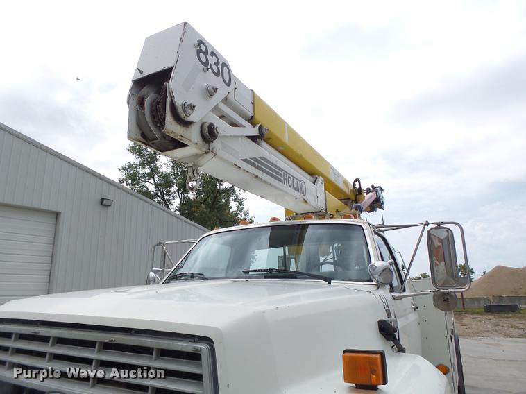 image for item DB5865 1991 Ford F700 bucket truck