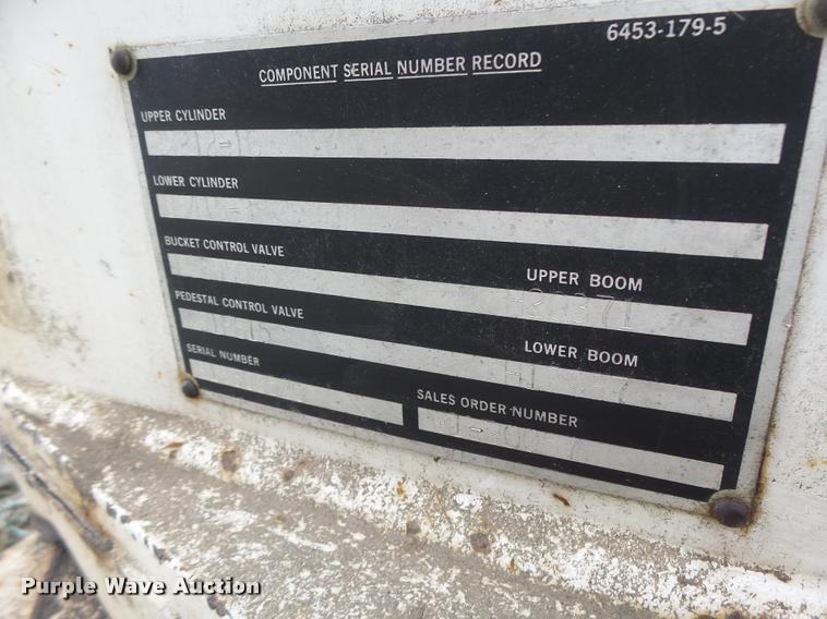 image for item DB5865 1991 Ford F700 bucket truck