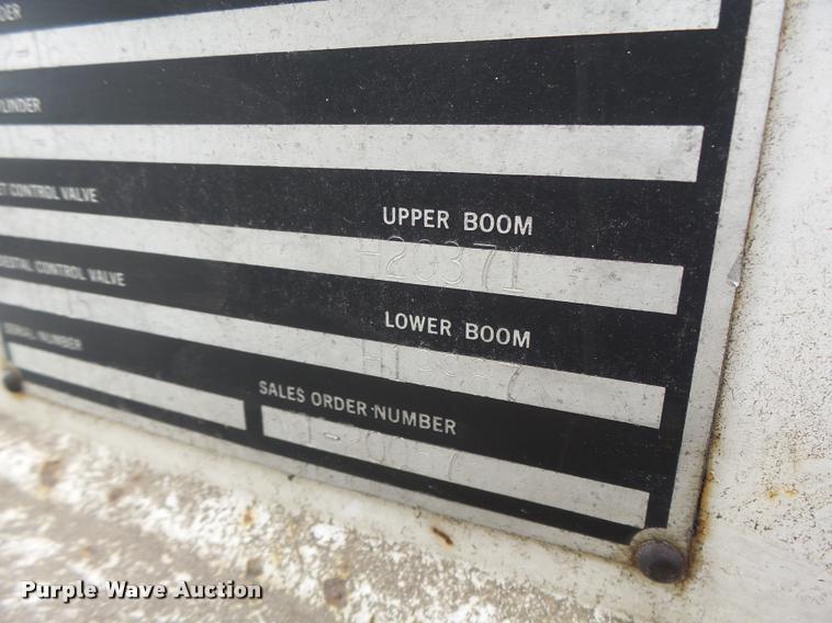 image for item DB5865 1991 Ford F700 bucket truck