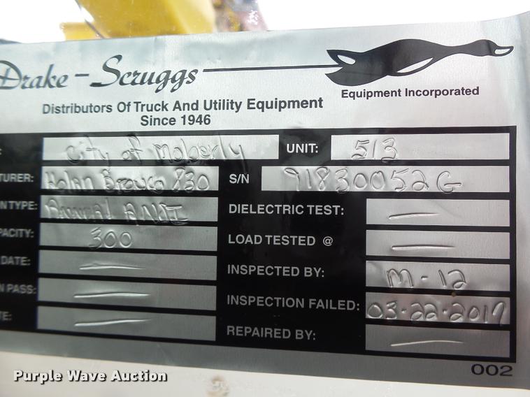 image for item DB5865 1991 Ford F700 bucket truck