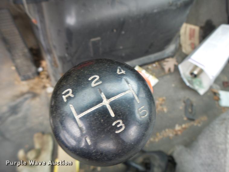 image for item DB5865 1991 Ford F700 bucket truck