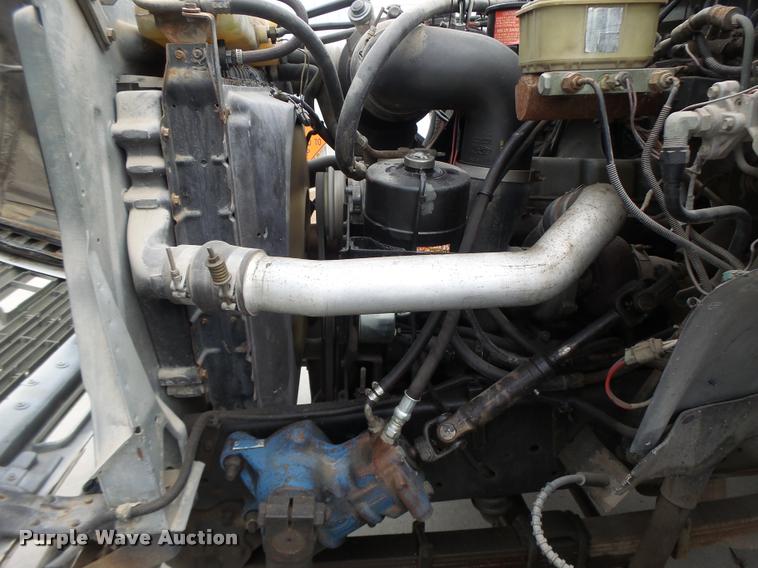 image for item DB5865 1991 Ford F700 bucket truck