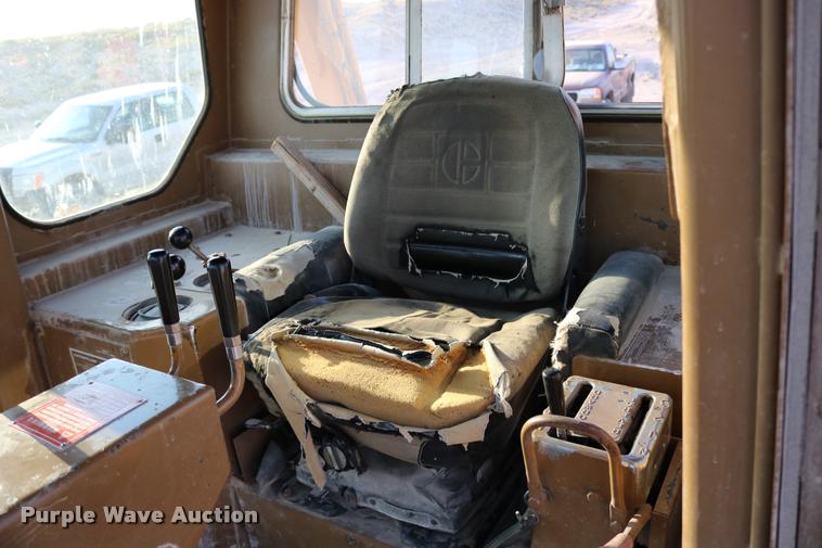 image for item DB9273 1979 Caterpillar D8K dozer