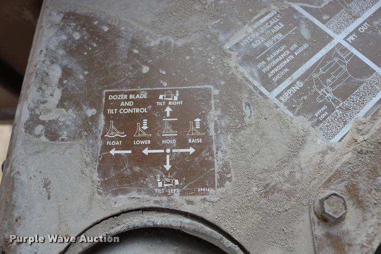 image for item DB9273 1979 Caterpillar D8K dozer