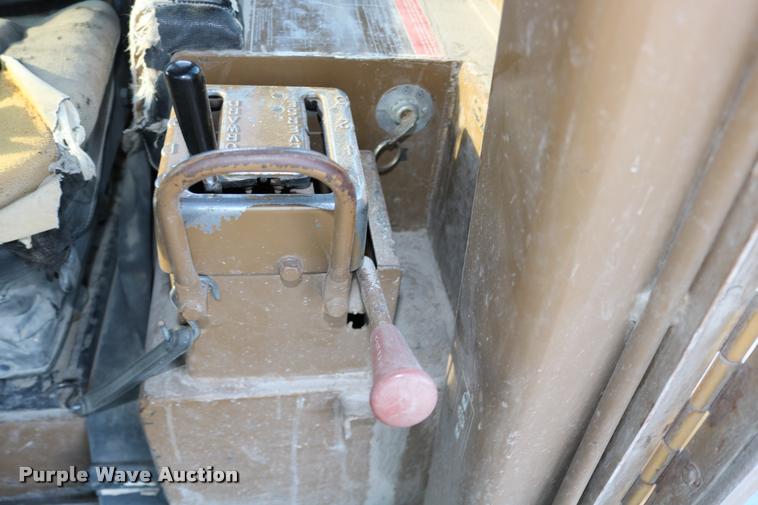 image for item DB9273 1979 Caterpillar D8K dozer