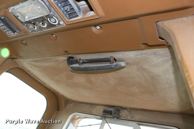 image for item DB9273 1979 Caterpillar D8K dozer