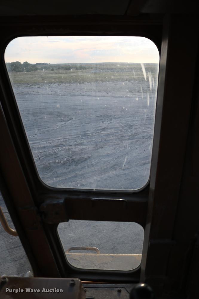 image for item DB9273 1979 Caterpillar D8K dozer