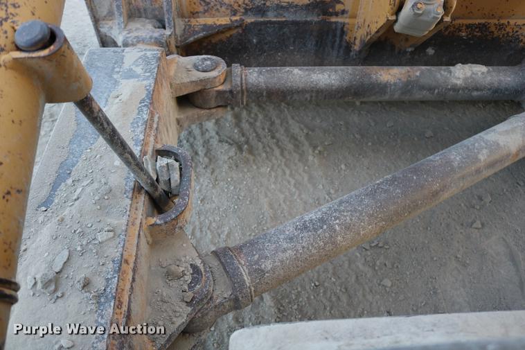 image for item DB9273 1979 Caterpillar D8K dozer