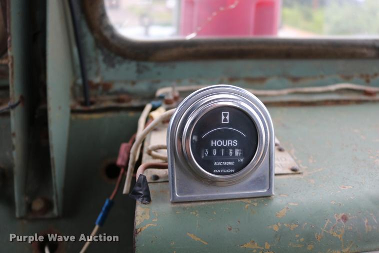 image for item DB9281 Clark 290M conventional scraper