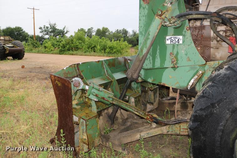 image for item DB9281 Clark 290M conventional scraper