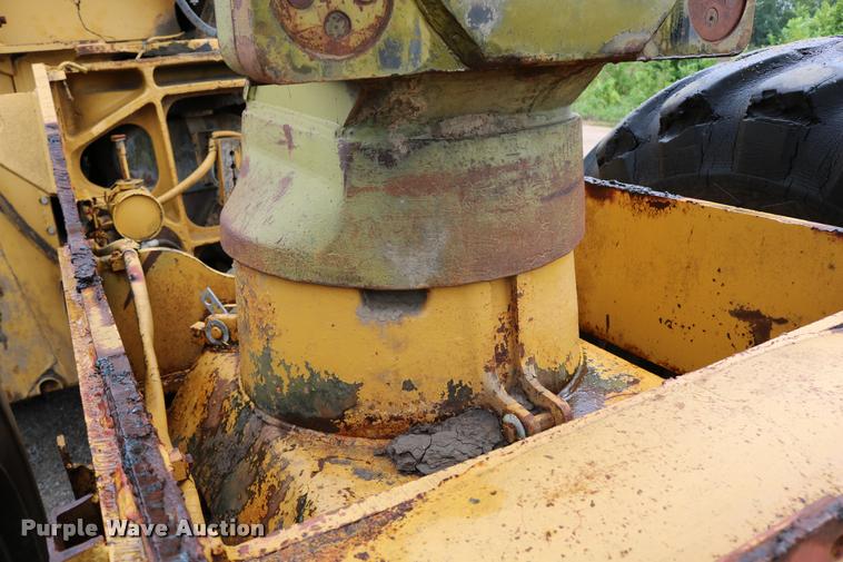 image for item DB9282 Clark 290M conventional scraper