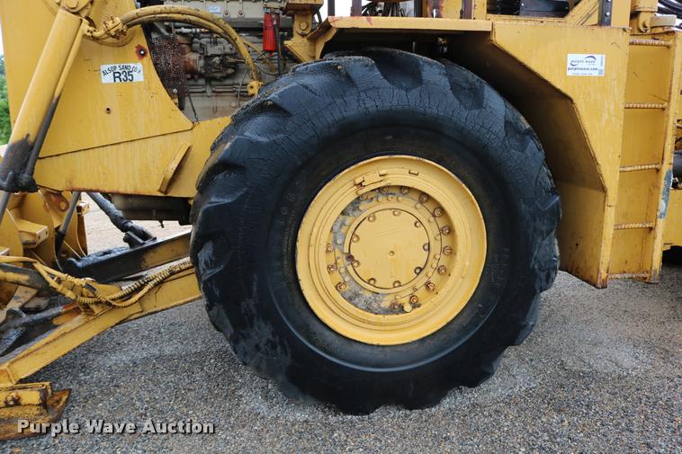 image for item DB9282 Clark 290M conventional scraper