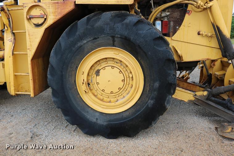 image for item DB9282 Clark 290M conventional scraper