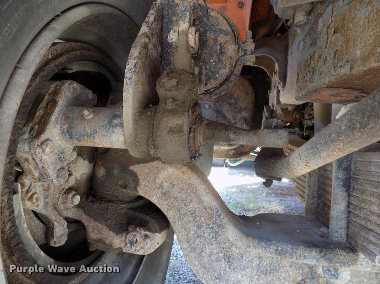 image for item DC4932 1995 International 4900 dump truck