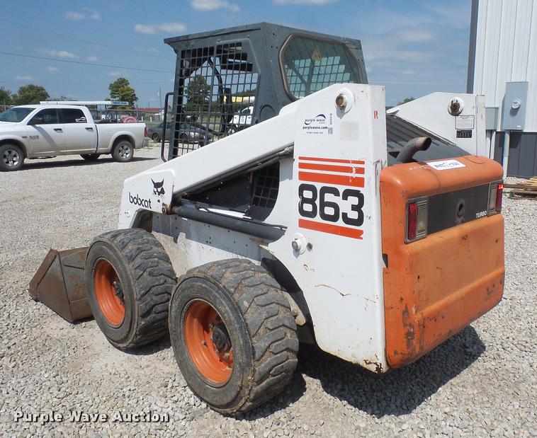 image for item DC5410 1999 Bobcat 863 skid steer