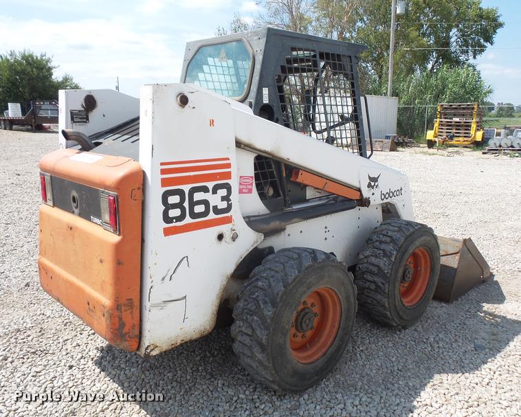image for item DC5410 1999 Bobcat 863 skid steer