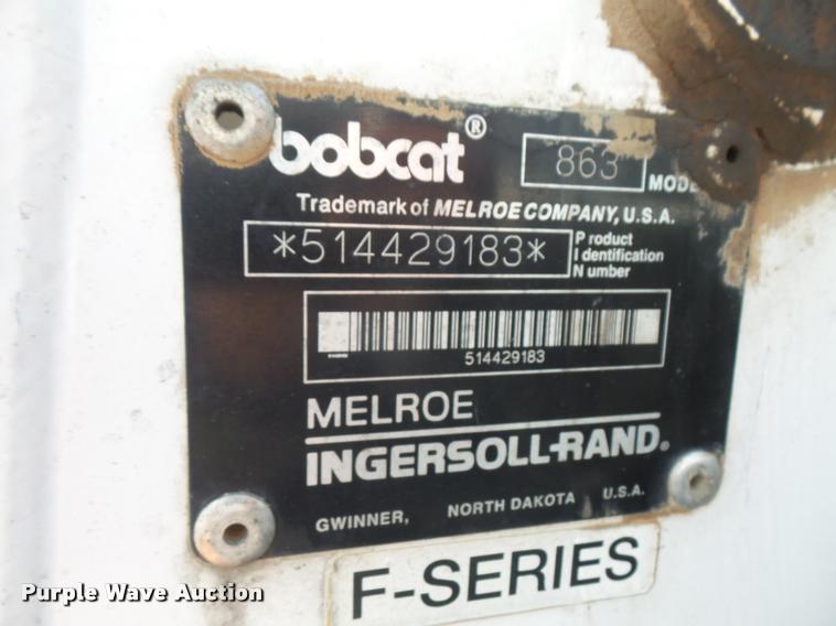 image for item DC5410 1999 Bobcat 863 skid steer