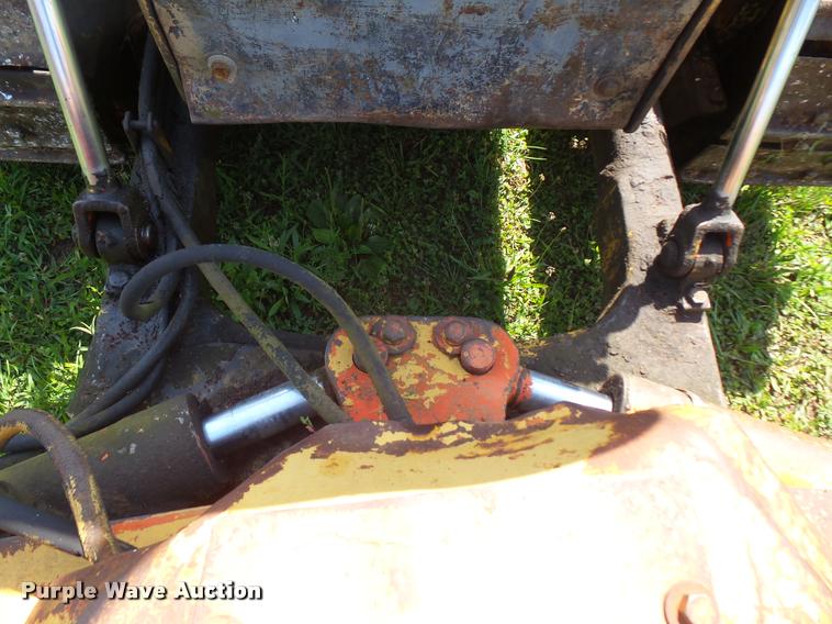 image for item DC5492 1973 Case 450 dozer