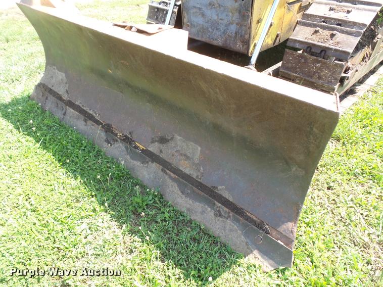 image for item DC5492 1973 Case 450 dozer