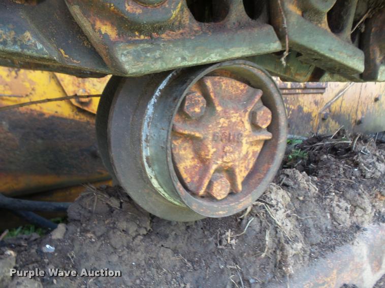 image for item DC5492 1973 Case 450 dozer