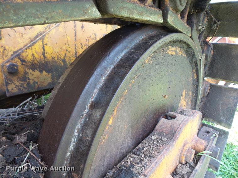 image for item DC5492 1973 Case 450 dozer